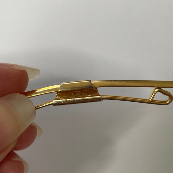 Gold-Tone Collar Bar Set of 2 - Swank and Krementz - Picture 10 of 10